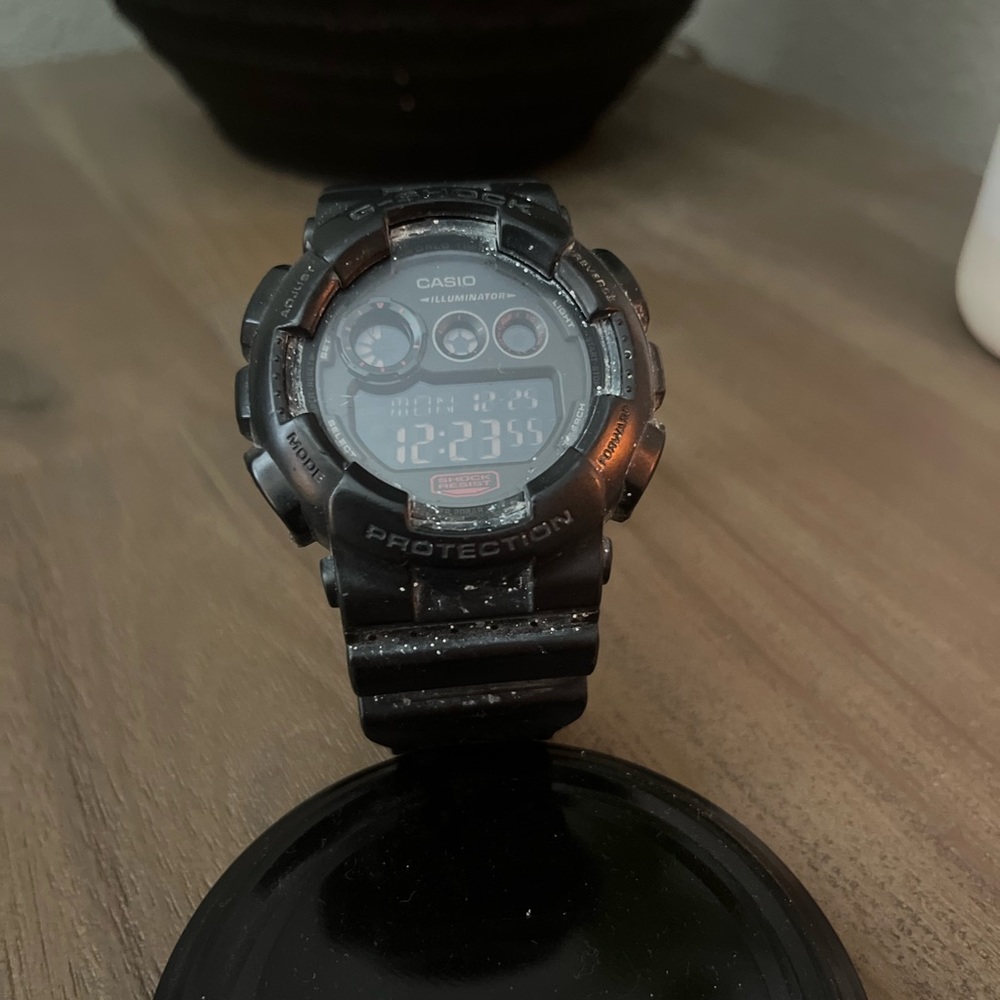G shock watch